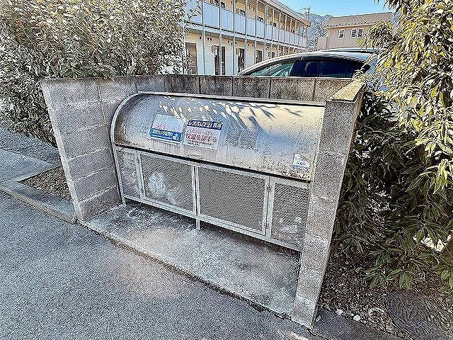 ゴミ置場