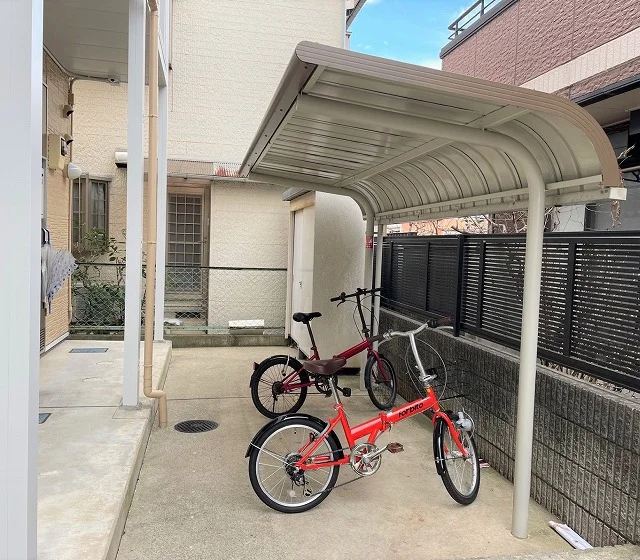 屋根付き駐輪場