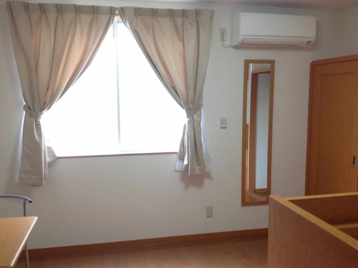 エアコン・鏡付