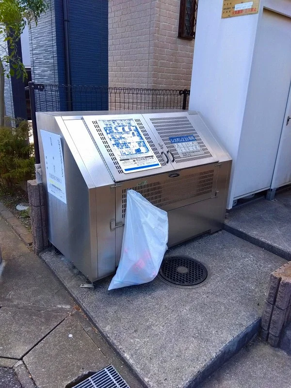 ゴミ置き場