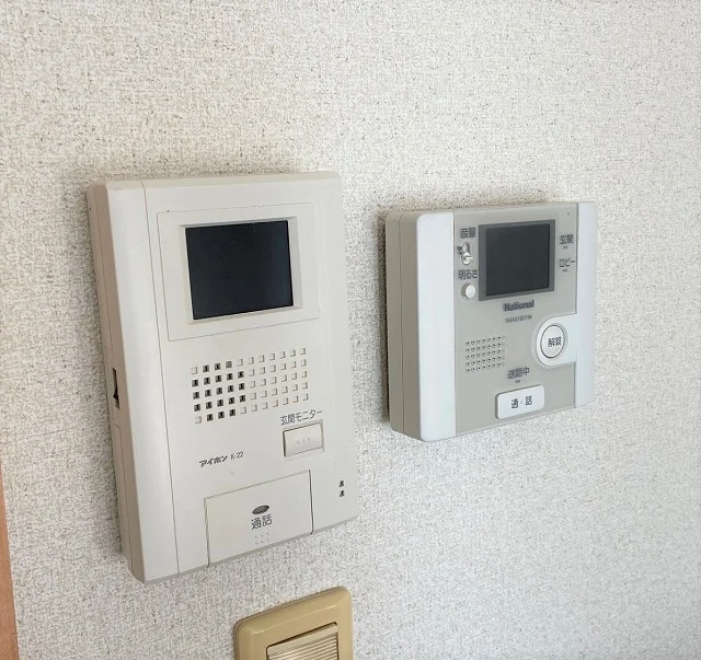 モニター付きインターホン