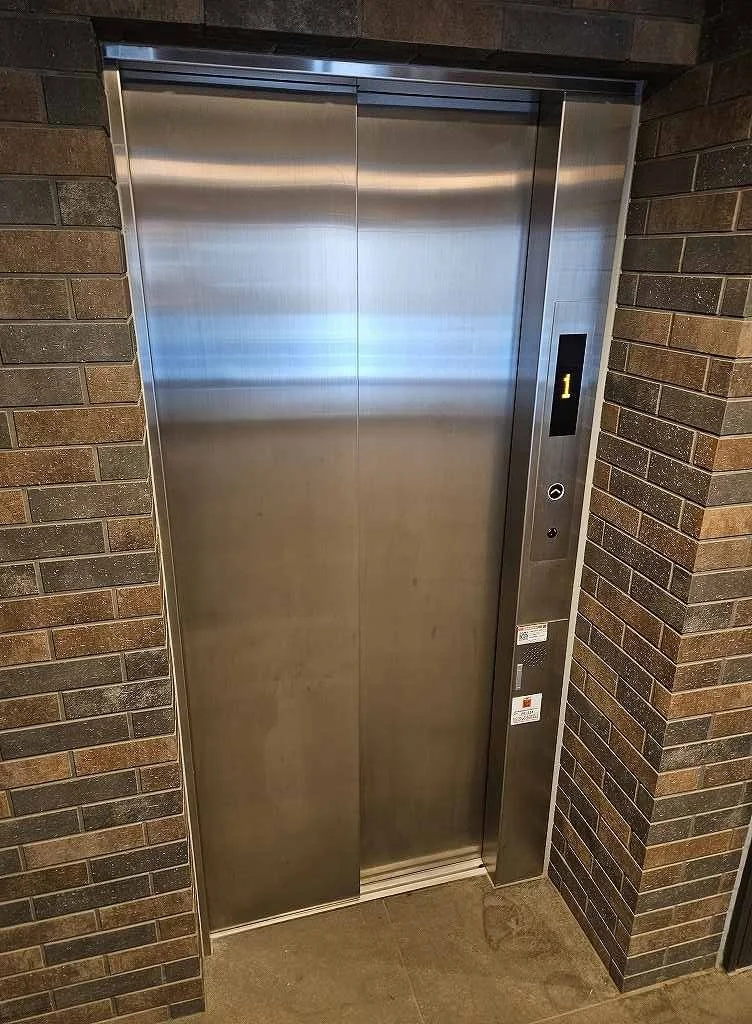 エレベーター