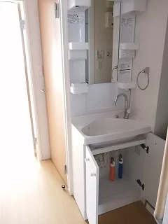 独立洗面台