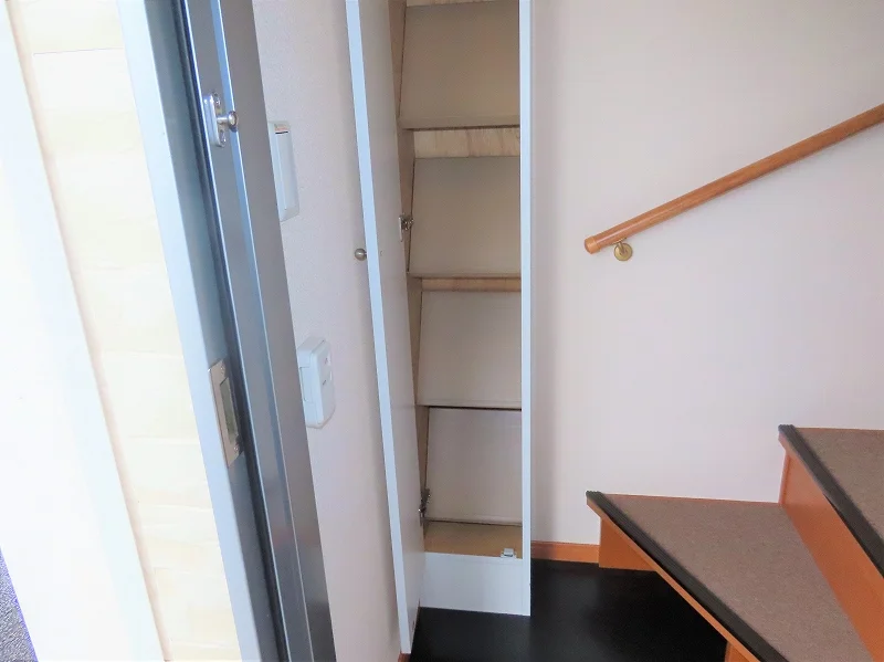 1階に玄関がある内階段のお部屋です
