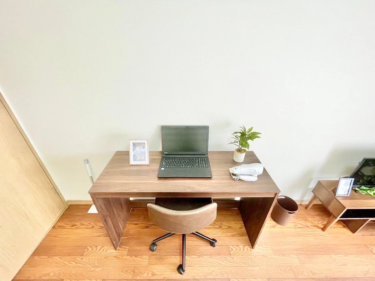 ※撮影用の観葉植物・食器調理器具・雑貨類等はございません。※図面・写真は現況優先。