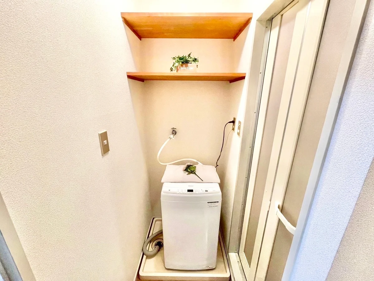 ※撮影用の観葉植物・食器調理器具・雑貨類等はございません。※図面・写真は現況優先。