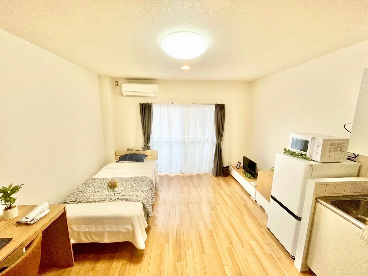 ※撮影用の観葉植物・食器調理器具・雑貨類等はございません。※図面・写真は現況優先。