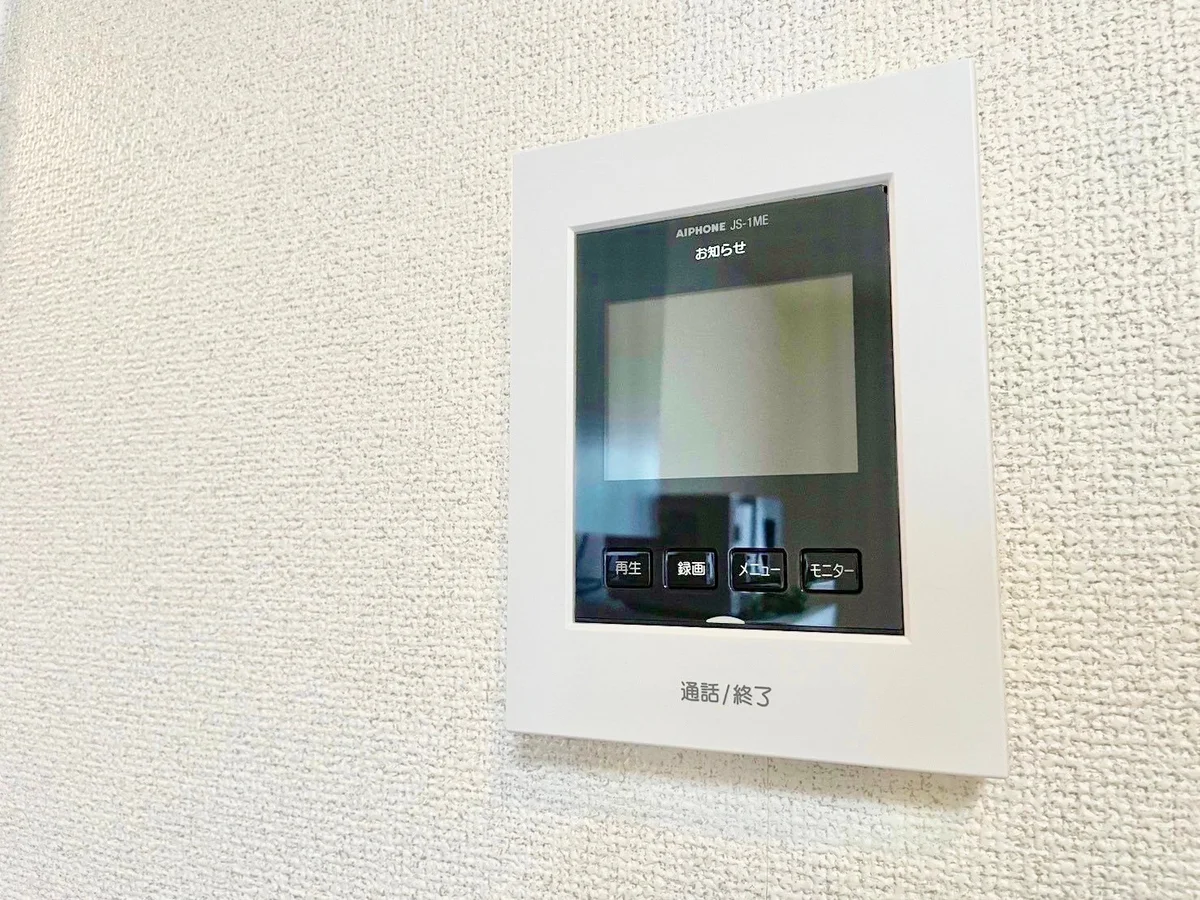 ※撮影用の観葉植物・食器調理器具・雑貨類等はございません。※図面・写真は現況優先。