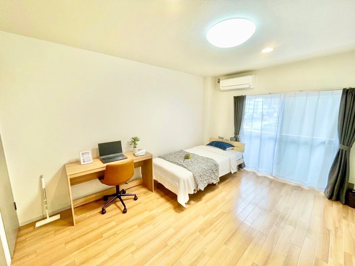 ※撮影用の観葉植物・食器調理器具・雑貨類等はございません。※図面・写真は現況優先。