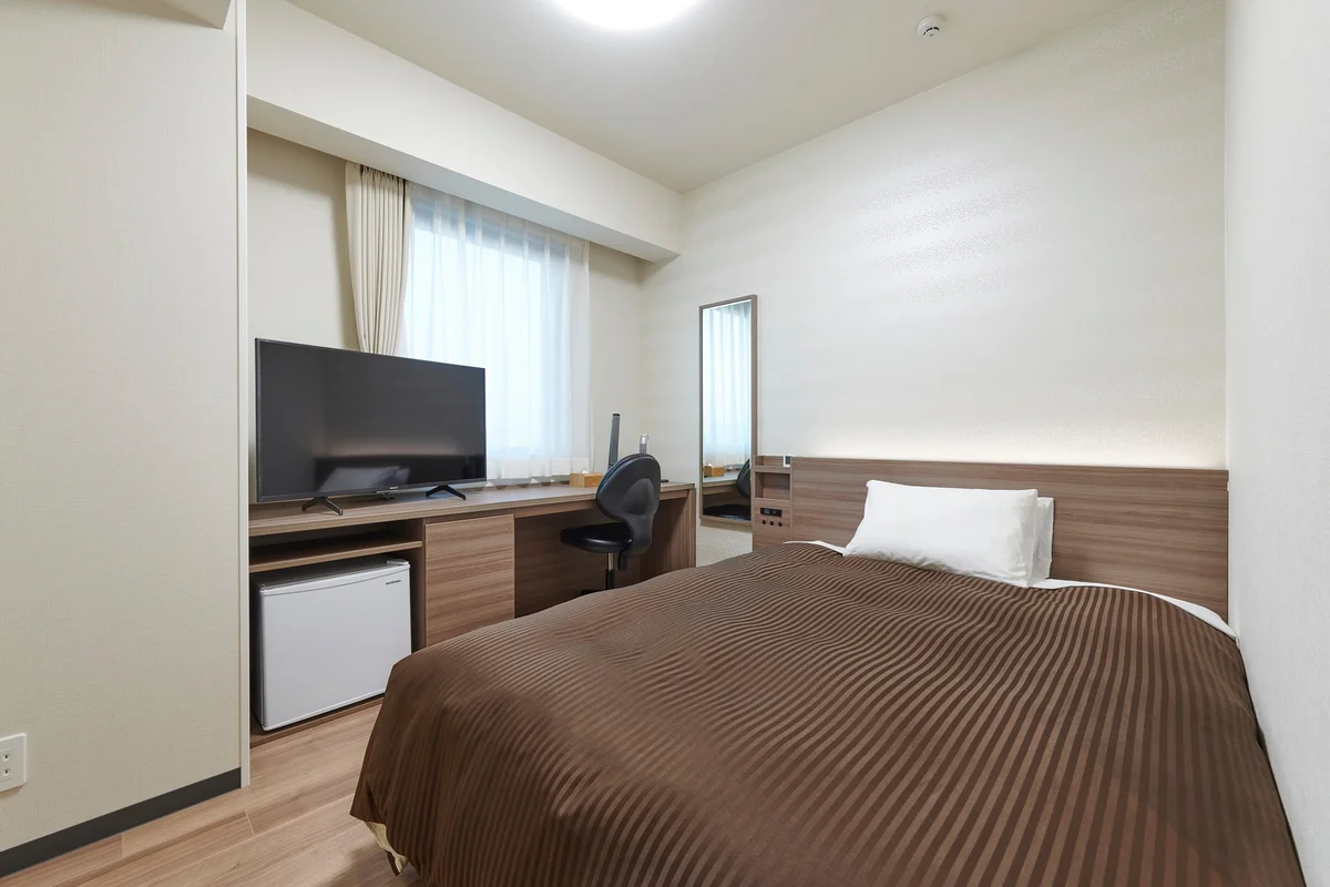 露天風呂付きの大浴場のあるホテルに住めちゃいます。