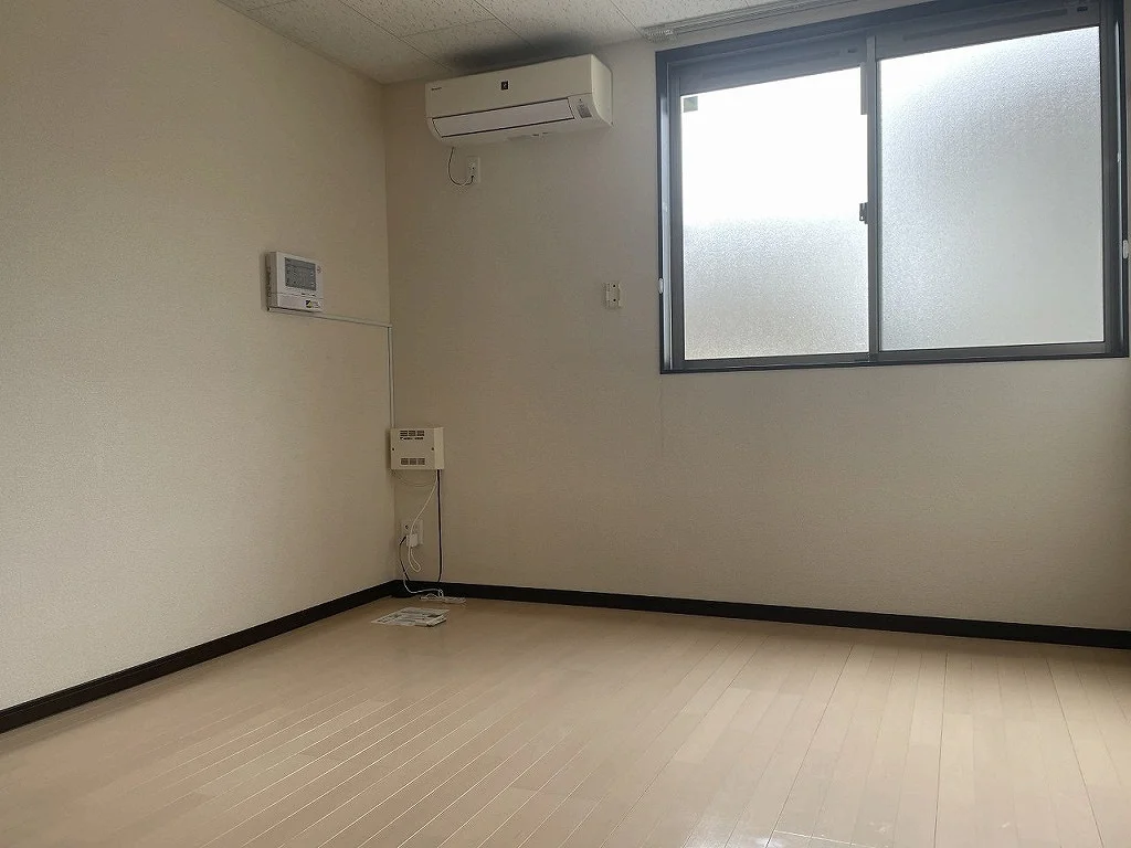備品や設備仕様は号室等により異なります現地をご確認下さい。