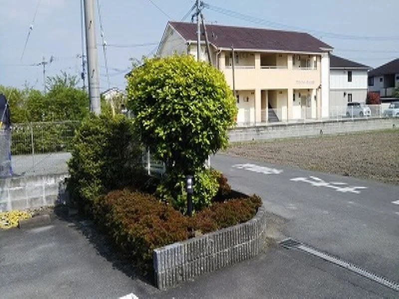 設備・使用は号室により異なる為、現況を優先致します。