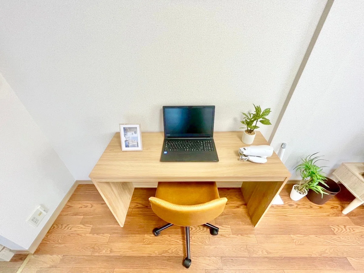 ※撮影用の観葉植物・食器調理器具・雑貨類等はございません。※図面・写真は現況優先。