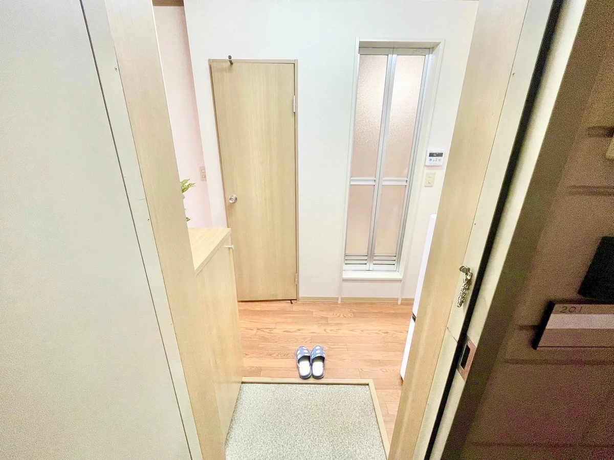 ※撮影用の観葉植物・食器調理器具・雑貨類等はございません。※図面・写真は現況優先。