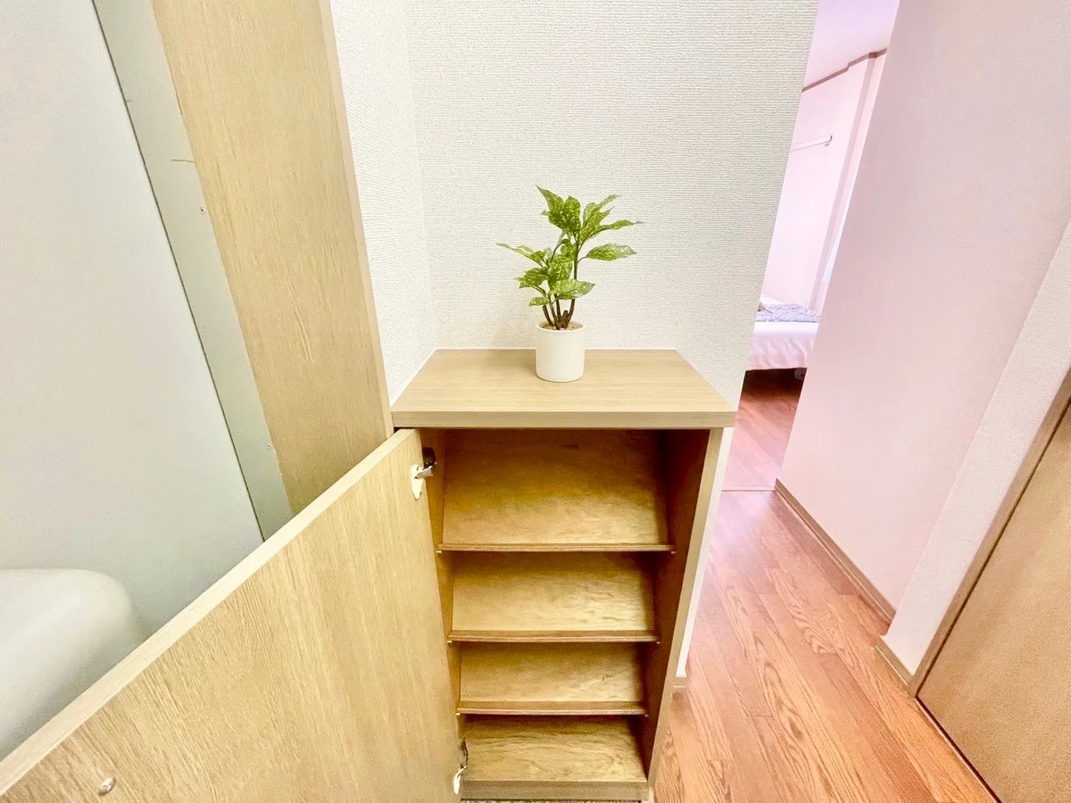 ※撮影用の観葉植物・食器調理器具・雑貨類等はございません。※図面・写真は現況優先。