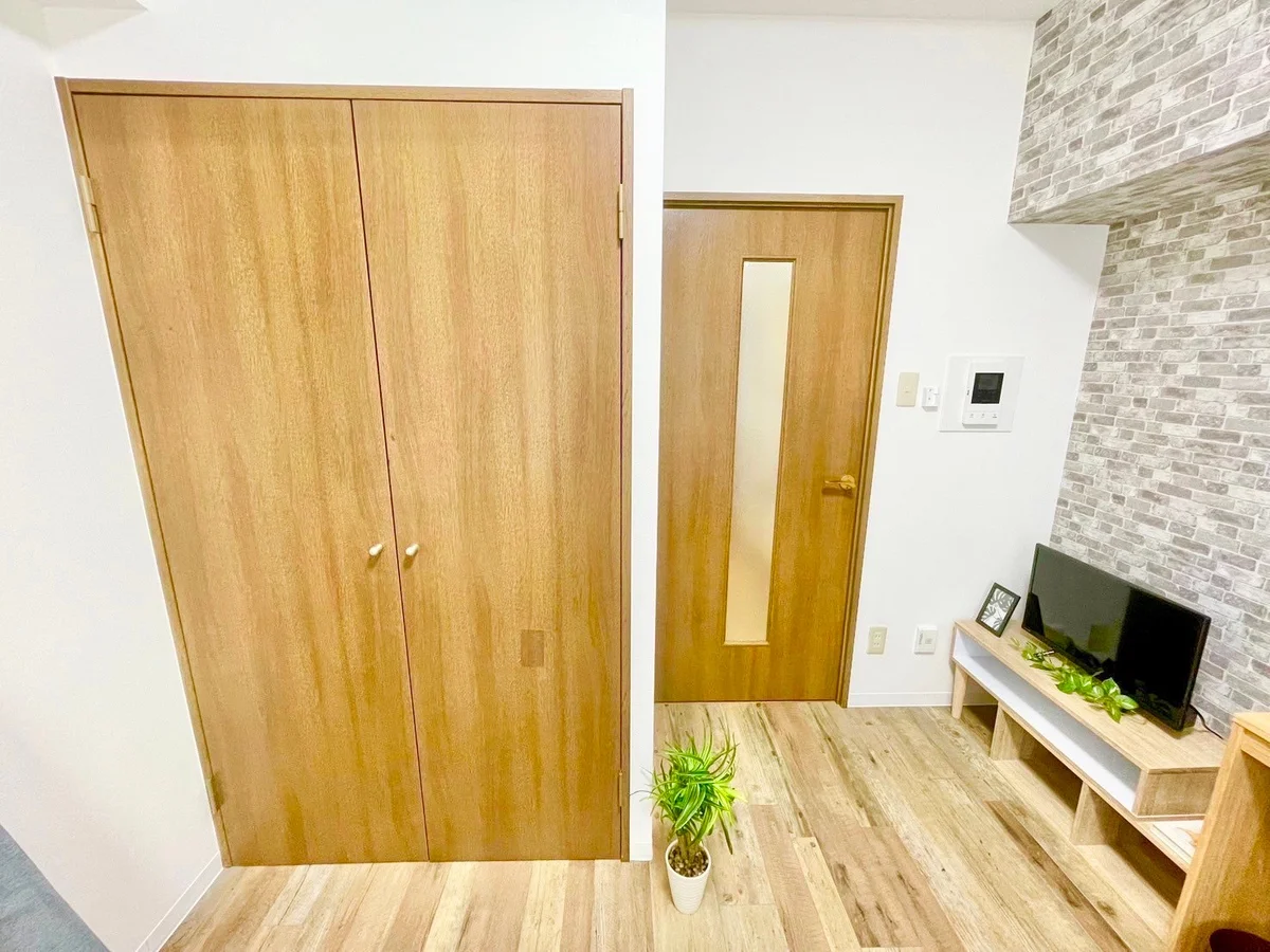 ※撮影用の観葉植物・食器調理器具・雑貨類等はございません。※図面・写真は現況優先。