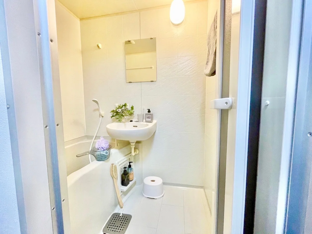 ※撮影用の観葉植物・食器調理器具・雑貨類等はございません。※図面・写真は現況優先。