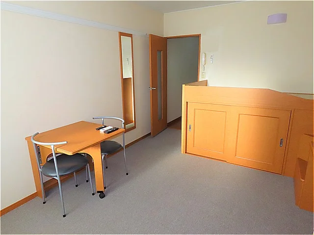 ハイベッドタイプのお部屋です