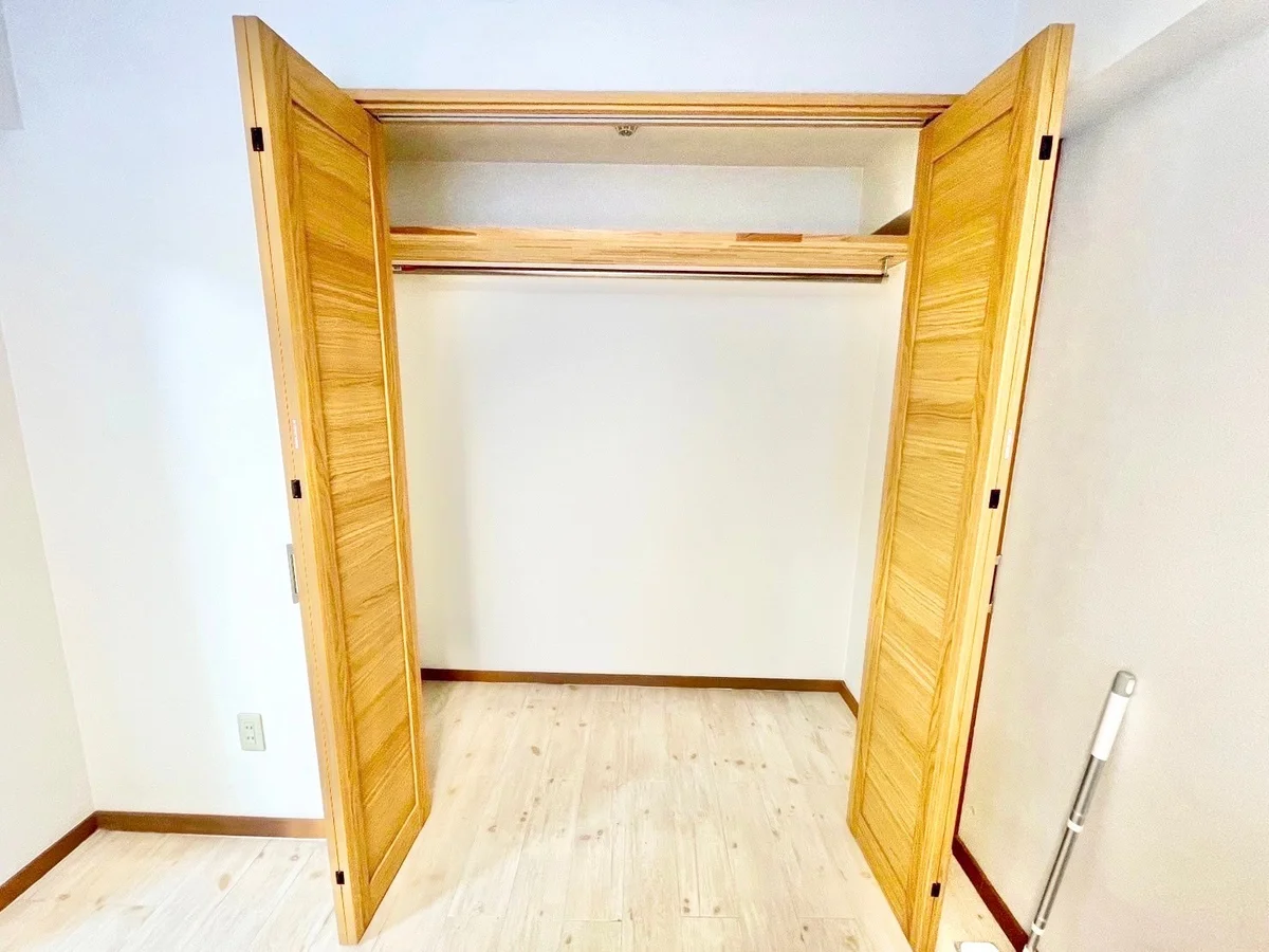 ※撮影用の観葉植物・食器調理器具・雑貨類等はございません。※図面・写真は現況優先。