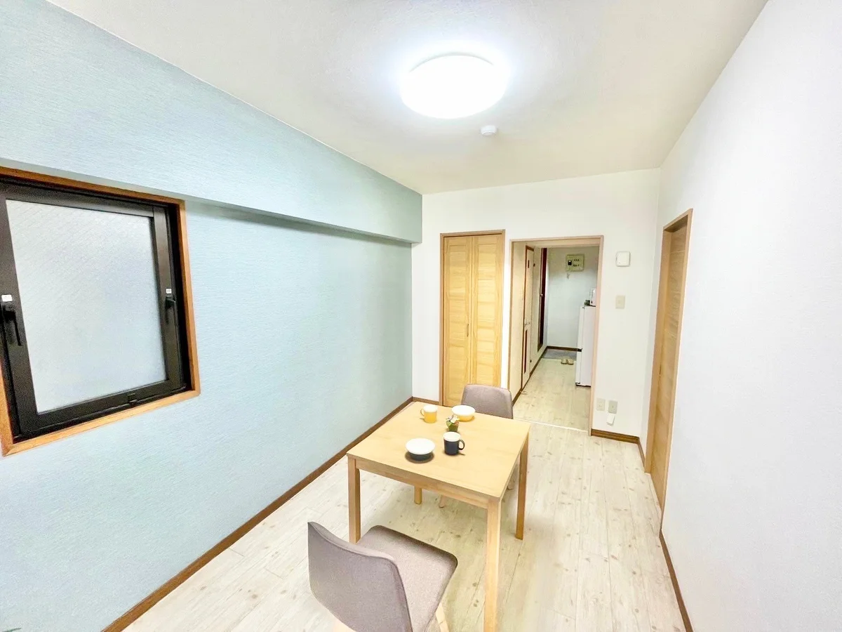 ※撮影用の観葉植物・食器調理器具・雑貨類等はございません。※図面・写真は現況優先。