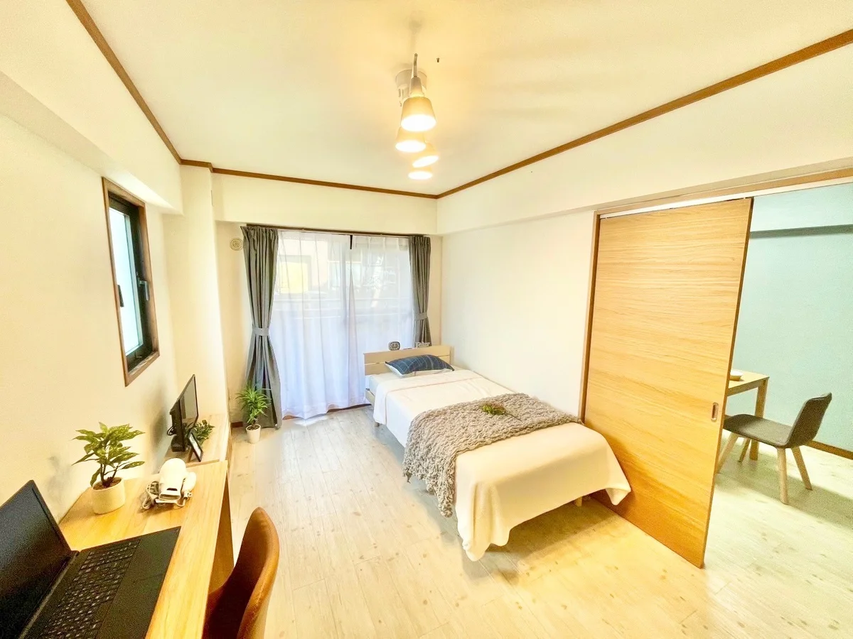 ※撮影用の観葉植物・食器調理器具・雑貨類等はございません。※図面・写真は現況優先。