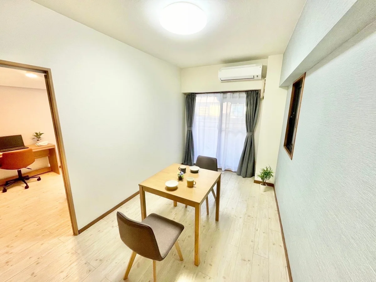 ※撮影用の観葉植物・食器調理器具・雑貨類等はございません。※図面・写真は現況優先。