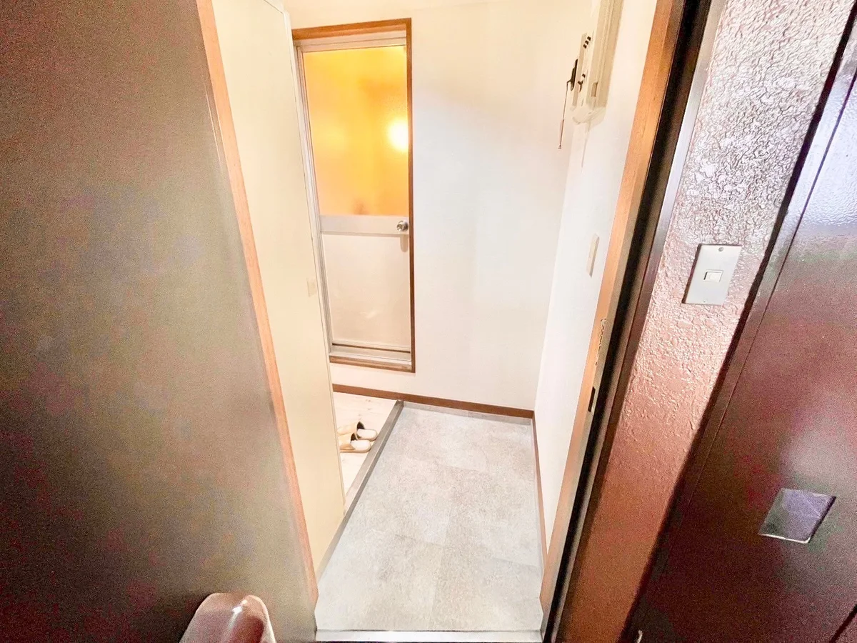 ※撮影用の観葉植物・食器調理器具・雑貨類等はございません。※図面・写真は現況優先。