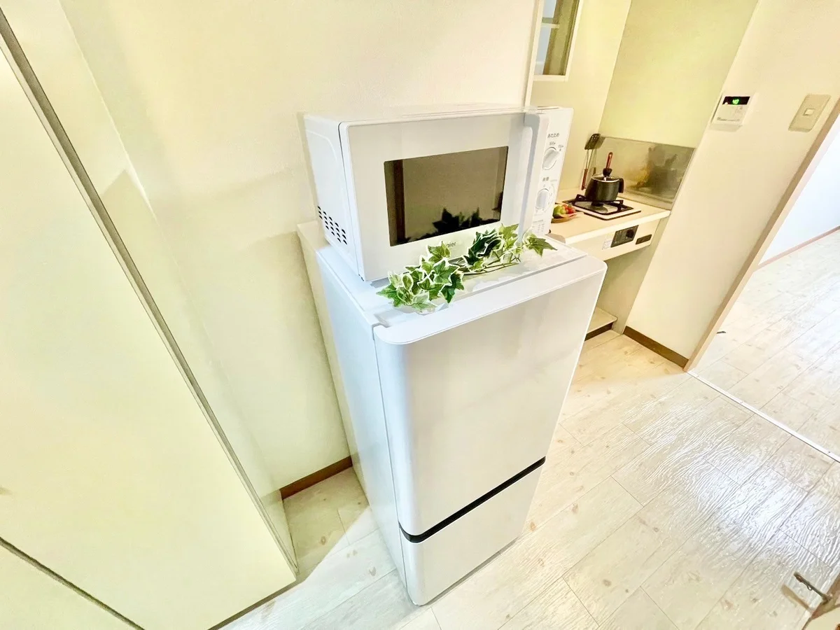 ※撮影用の観葉植物・食器調理器具・雑貨類等はございません。※図面・写真は現況優先。