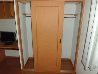 衣服をたくさん収納できます。