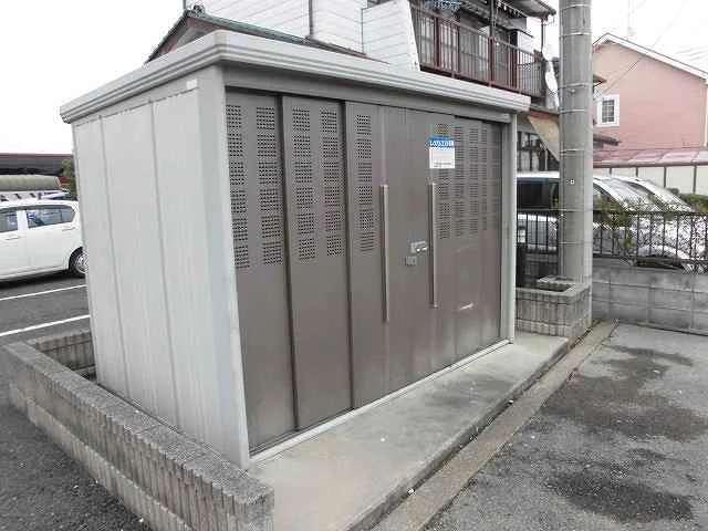 入居者様専用ゴミ庫です。