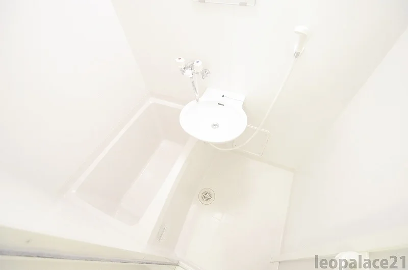 備品や設備仕様は号室等により異なります現地をご確認ください。