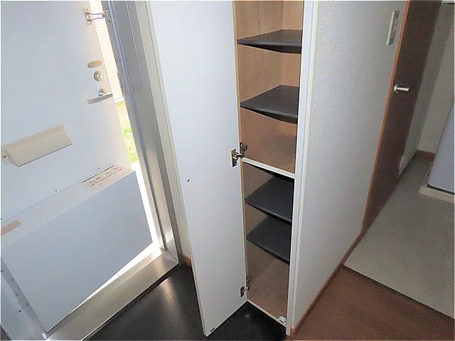 シューズボックスあり