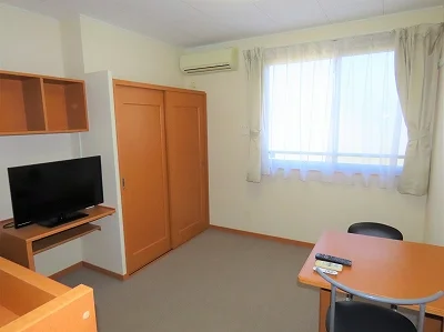 2階はカーペットのお部屋です