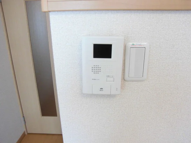 モニター付きインタｰフォン完備