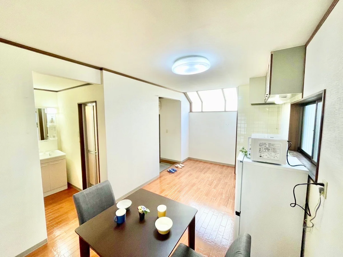 ※撮影用の観葉植物・食器調理器具・雑貨類等はございません。※図面・写真は現況優先。