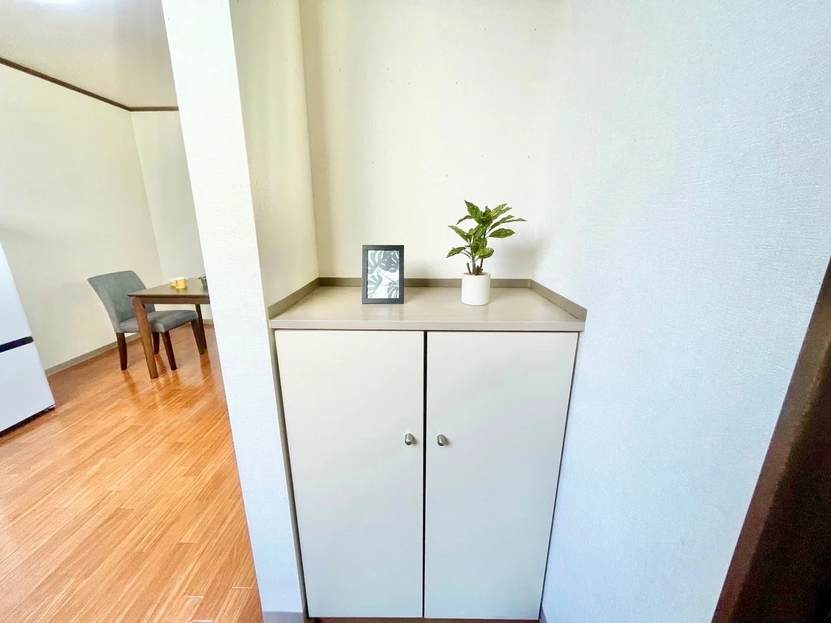 ※撮影用の観葉植物・食器調理器具・雑貨類等はございません。※図面・写真は現況優先。