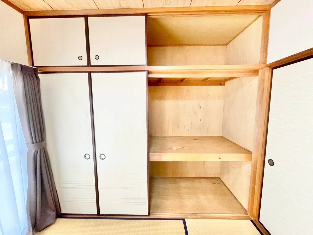 ※撮影用の観葉植物・食器調理器具・雑貨類等はございません。※図面・写真は現況優先。