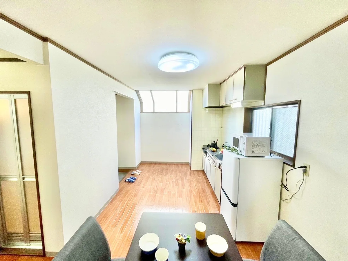 ※撮影用の観葉植物・食器調理器具・雑貨類等はございません。※図面・写真は現況優先。