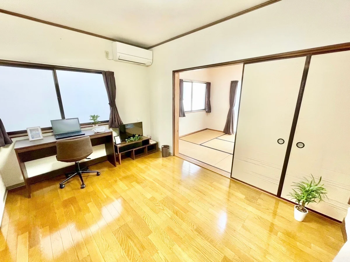 ※撮影用の観葉植物・食器調理器具・雑貨類等はございません。※図面・写真は現況優先。