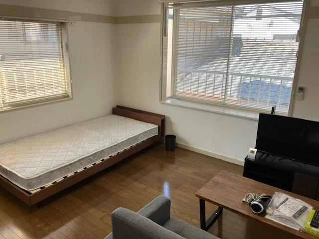 角部屋・2面窓の明るいお部屋です。