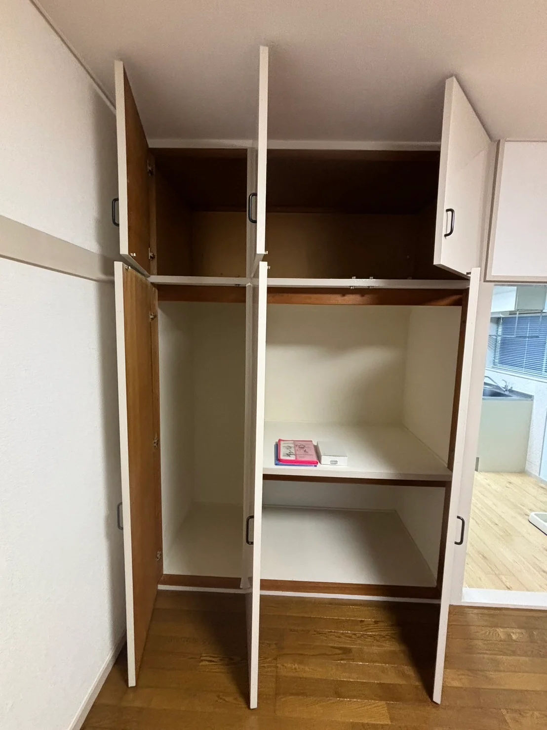 収納は２連あります。