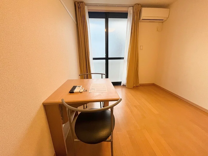 設備・使用は号室により異なる為、現状を優先いたします