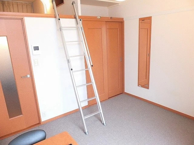 ロフト付きのお部屋です