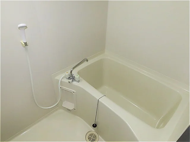 お風呂、トイレは完全別です