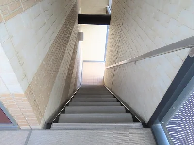 階段上からのアングルです