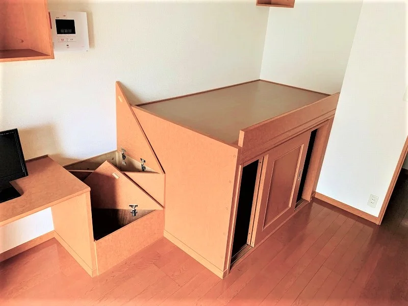 ベットの下も収納できます