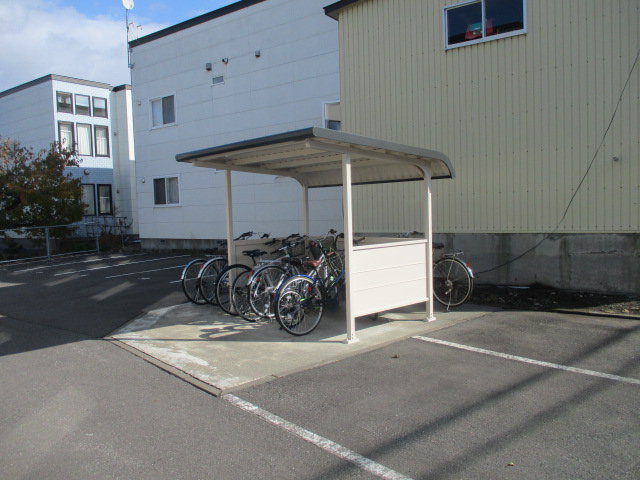 屋根付き駐輪場