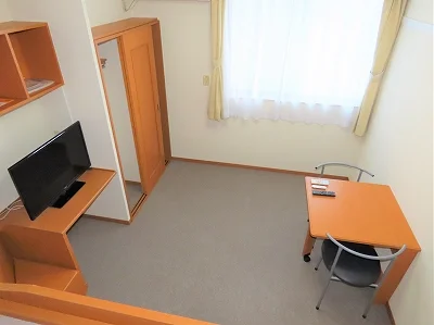 ベッド上からのアングルです