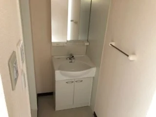 独立洗面台