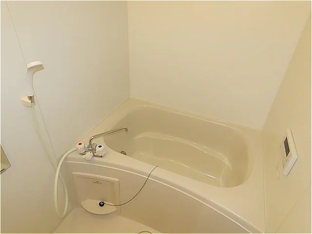 お風呂、トイレは完全別です